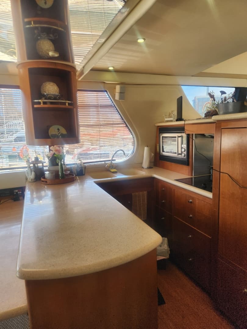 1998 Carver Voyager Pilothouse