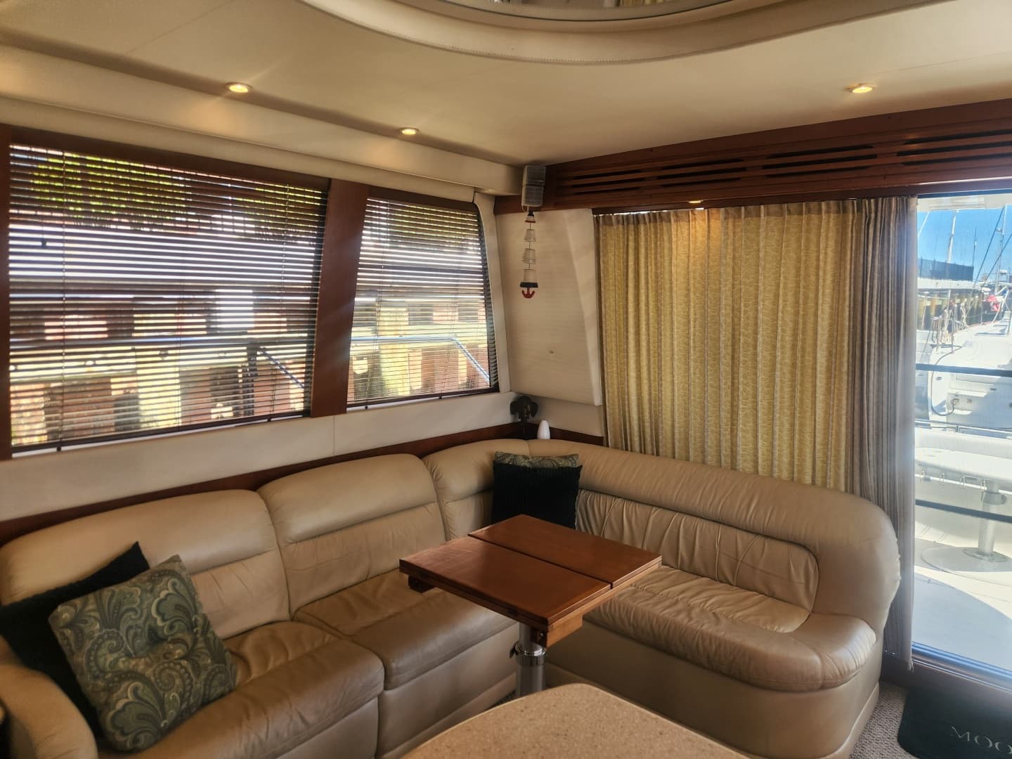 1998 Carver Voyager Pilothouse