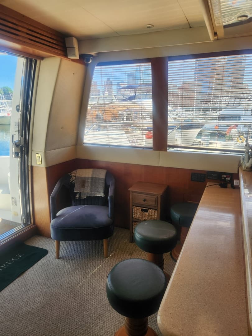 1998 Carver Voyager Pilothouse