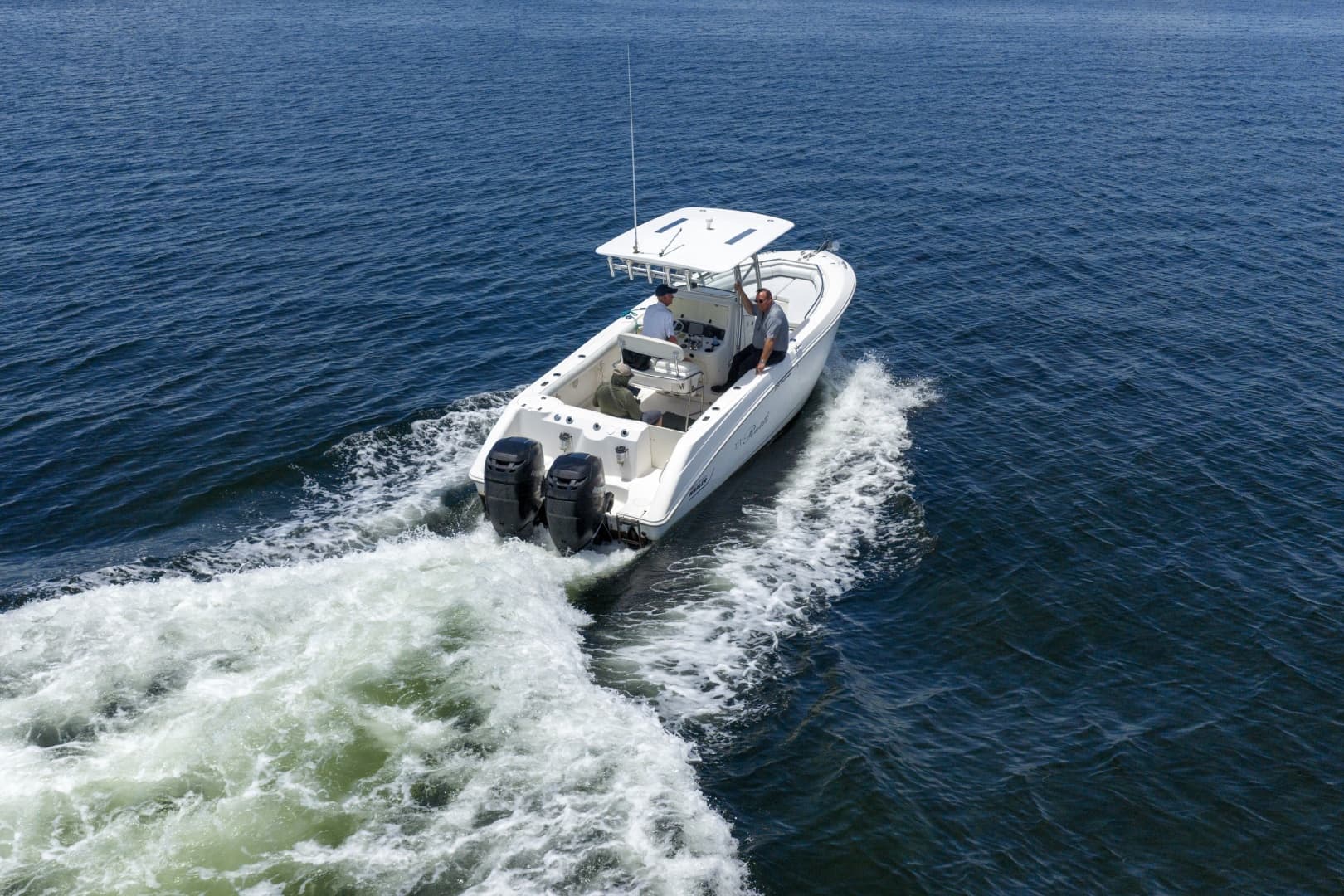 2007 Boston Whaler 270 OUTRAGE