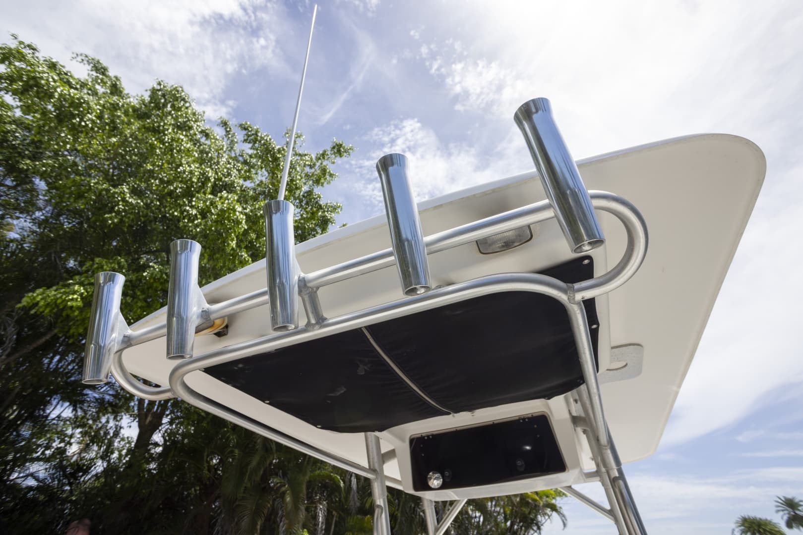 2007 Boston Whaler 270 OUTRAGE