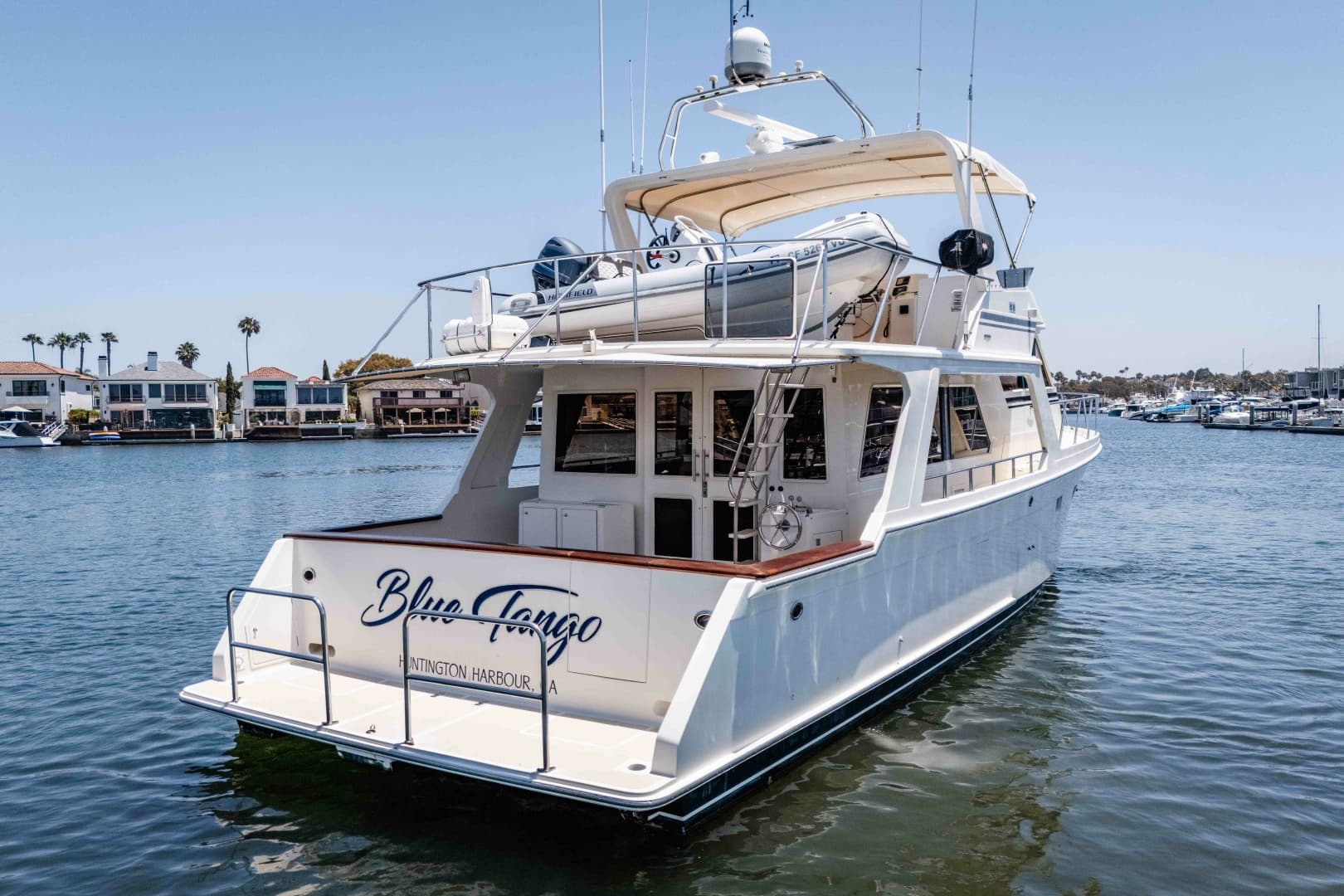 2005 Offshore Yachts Pilothouse