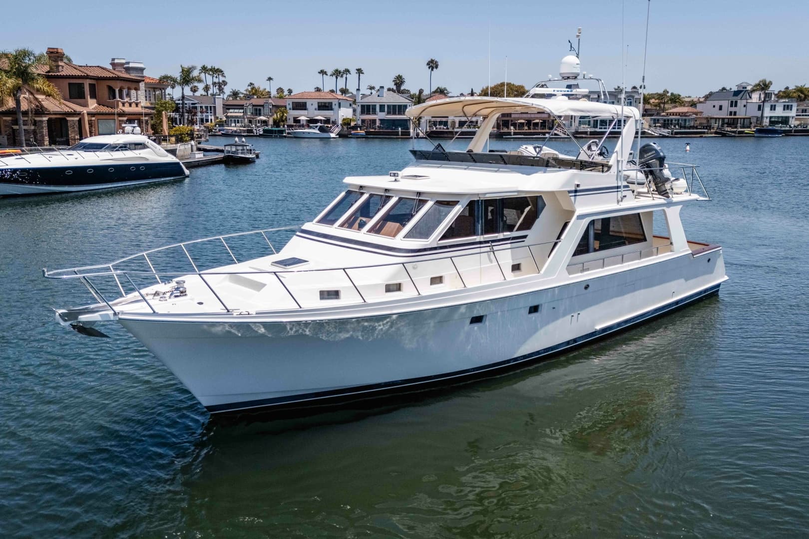2005 Offshore Yachts Pilothouse