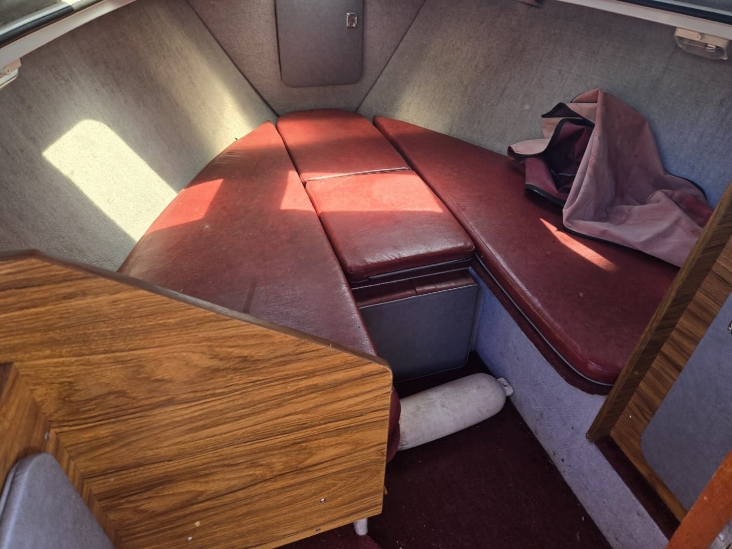 1987 Lund 2100 V