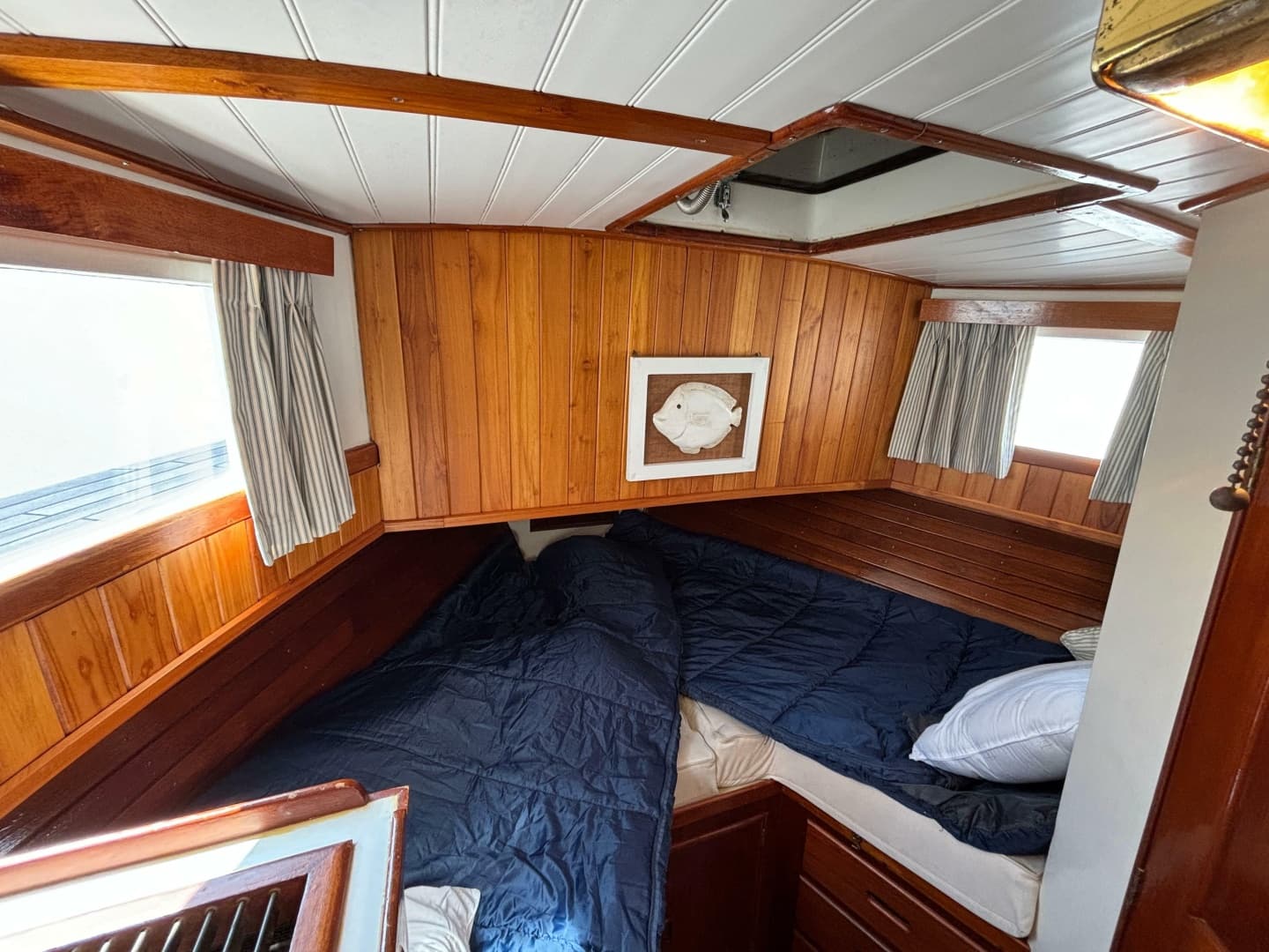 1978 Grand Banks 42 Classic