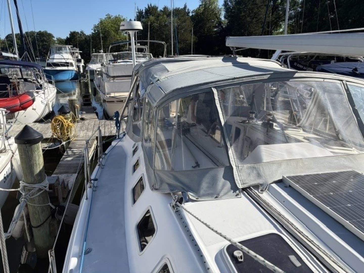 2002 Hunter 466