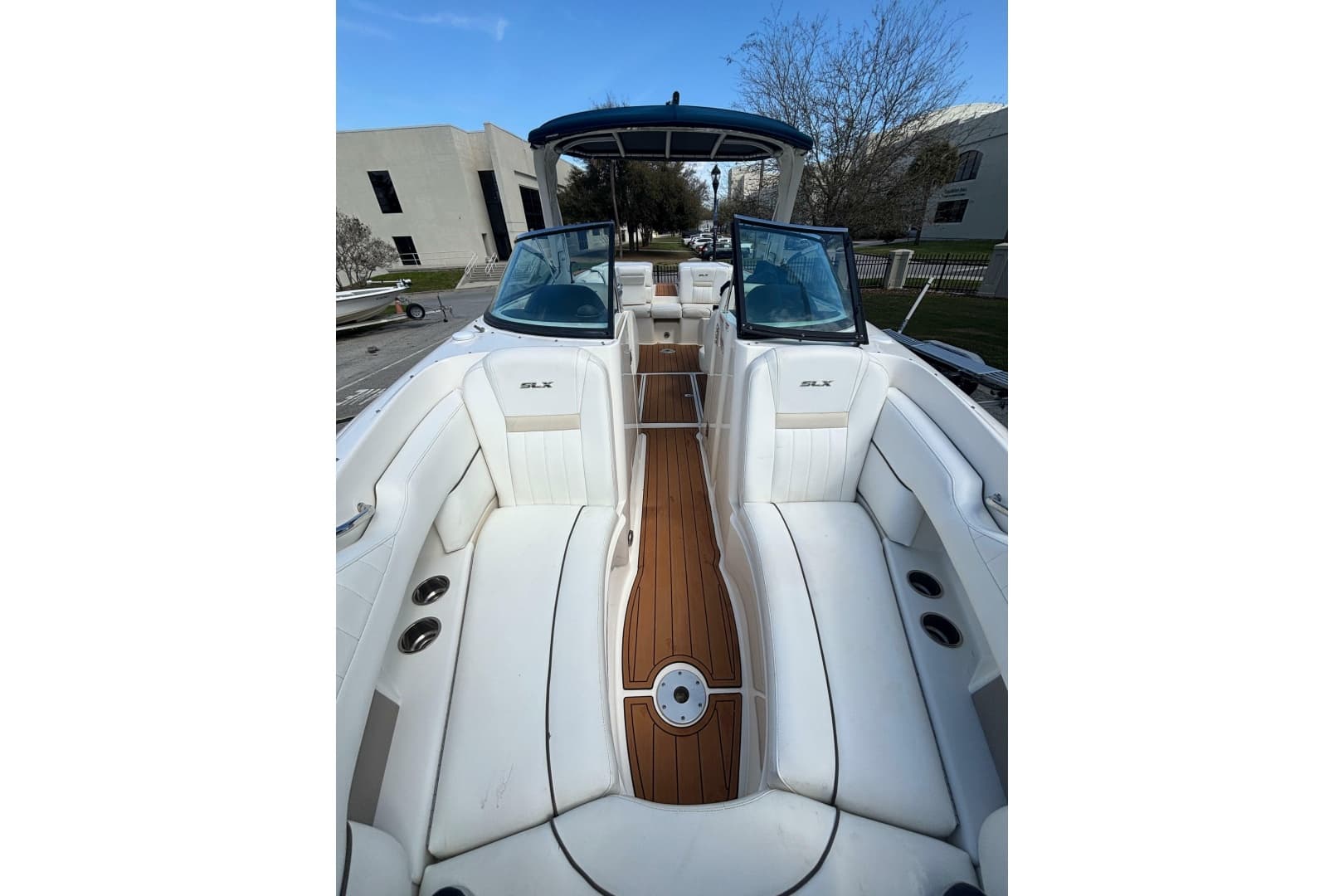 2008 Sea Ray 270 Sundeck