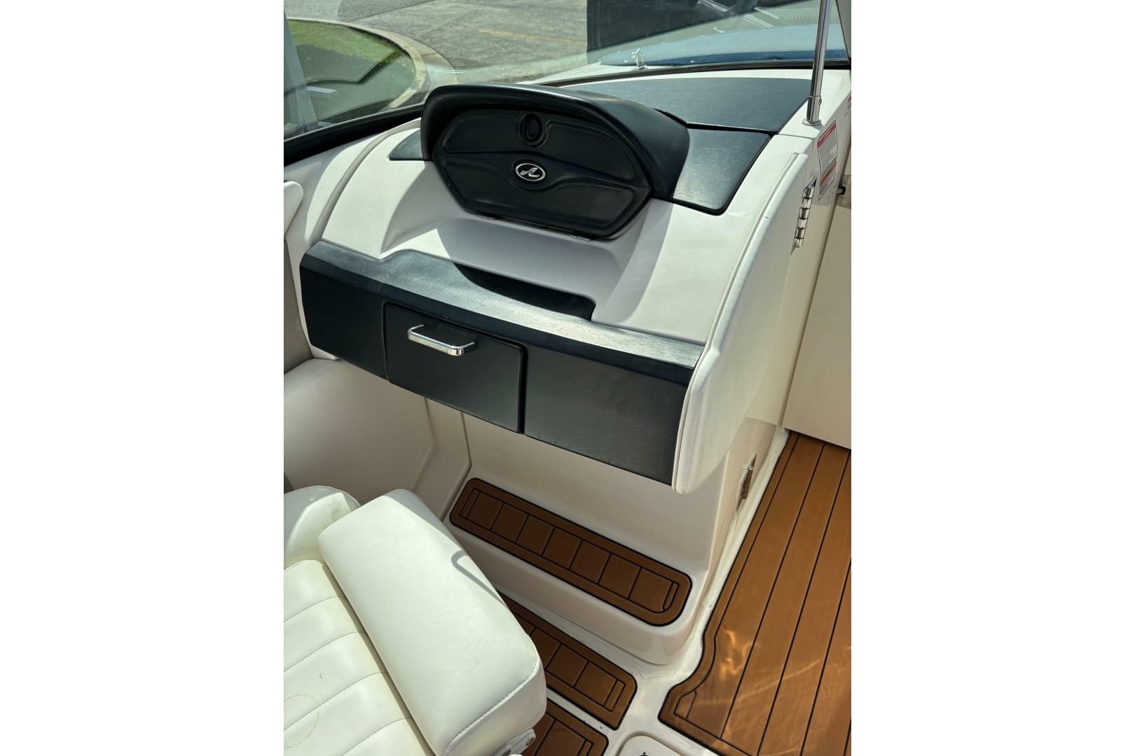 2008 Sea Ray 270 Sundeck