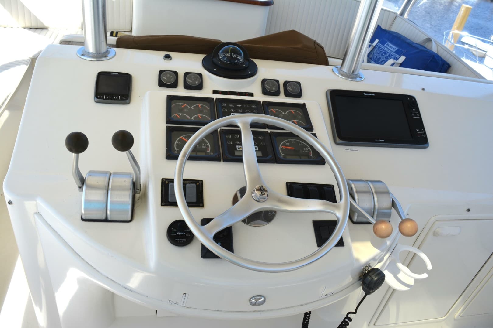 2000 Ocean 56 Super Sport