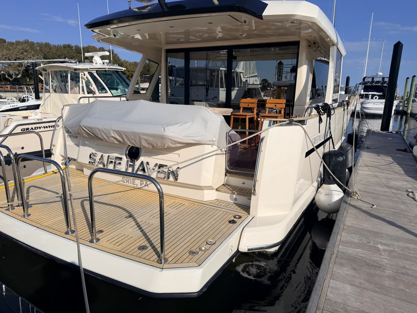 2019 Greenline 48 Coupe Hybrid