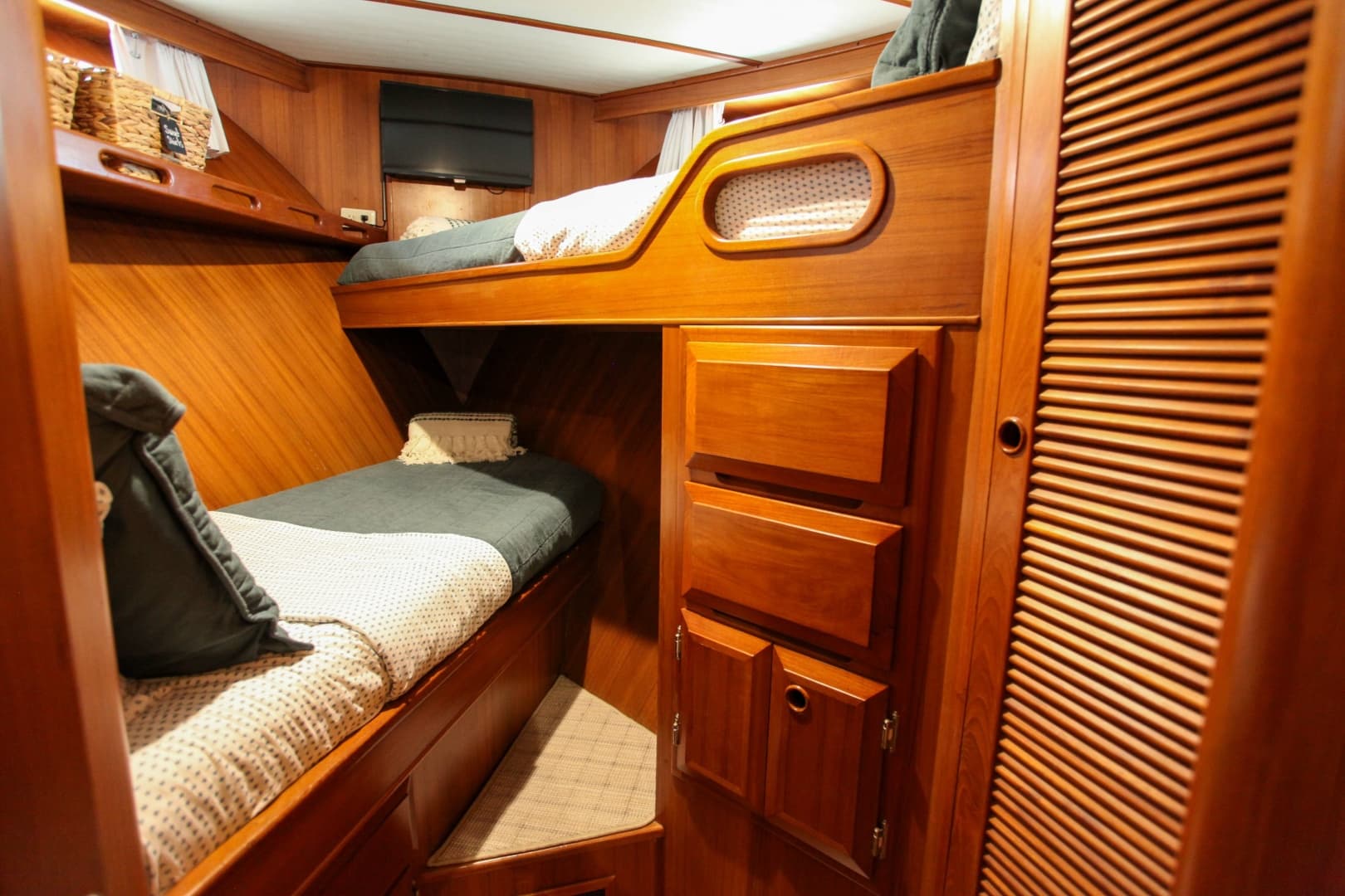 2002 DeFever Raised Pilothouse Trawler