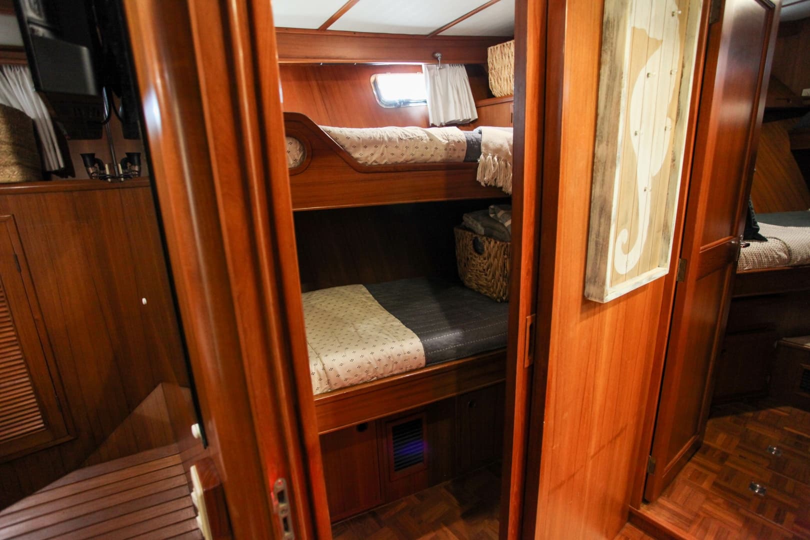 2002 DeFever Raised Pilothouse Trawler