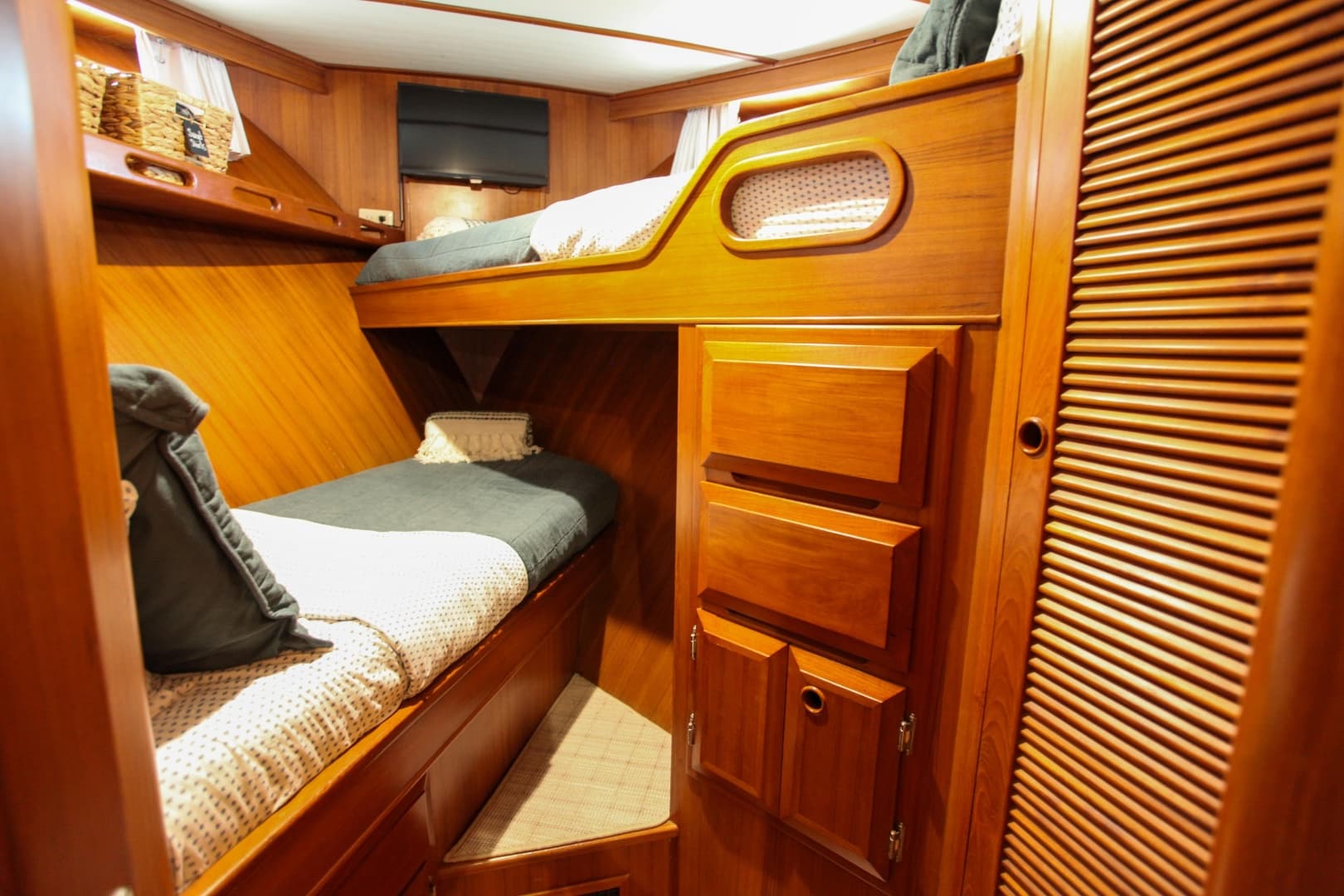 2002 DeFever Raised Pilothouse Trawler