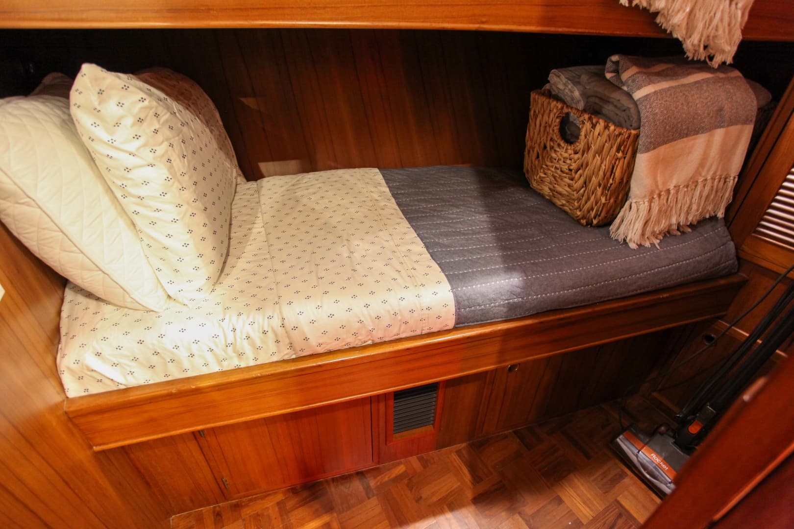 2002 DeFever Raised Pilothouse Trawler