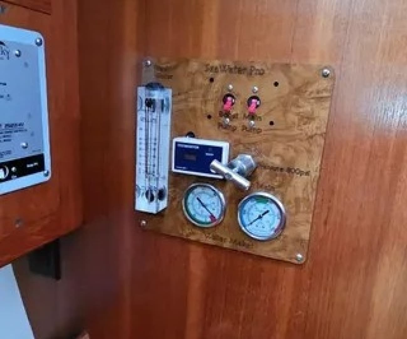 2002 Hunter 420