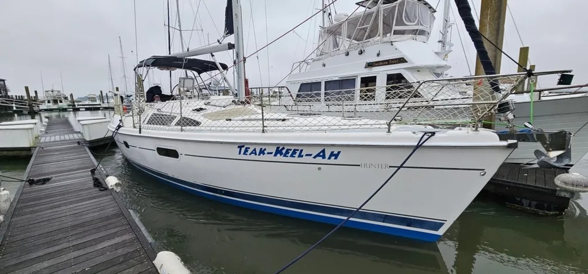 2002 Hunter 420