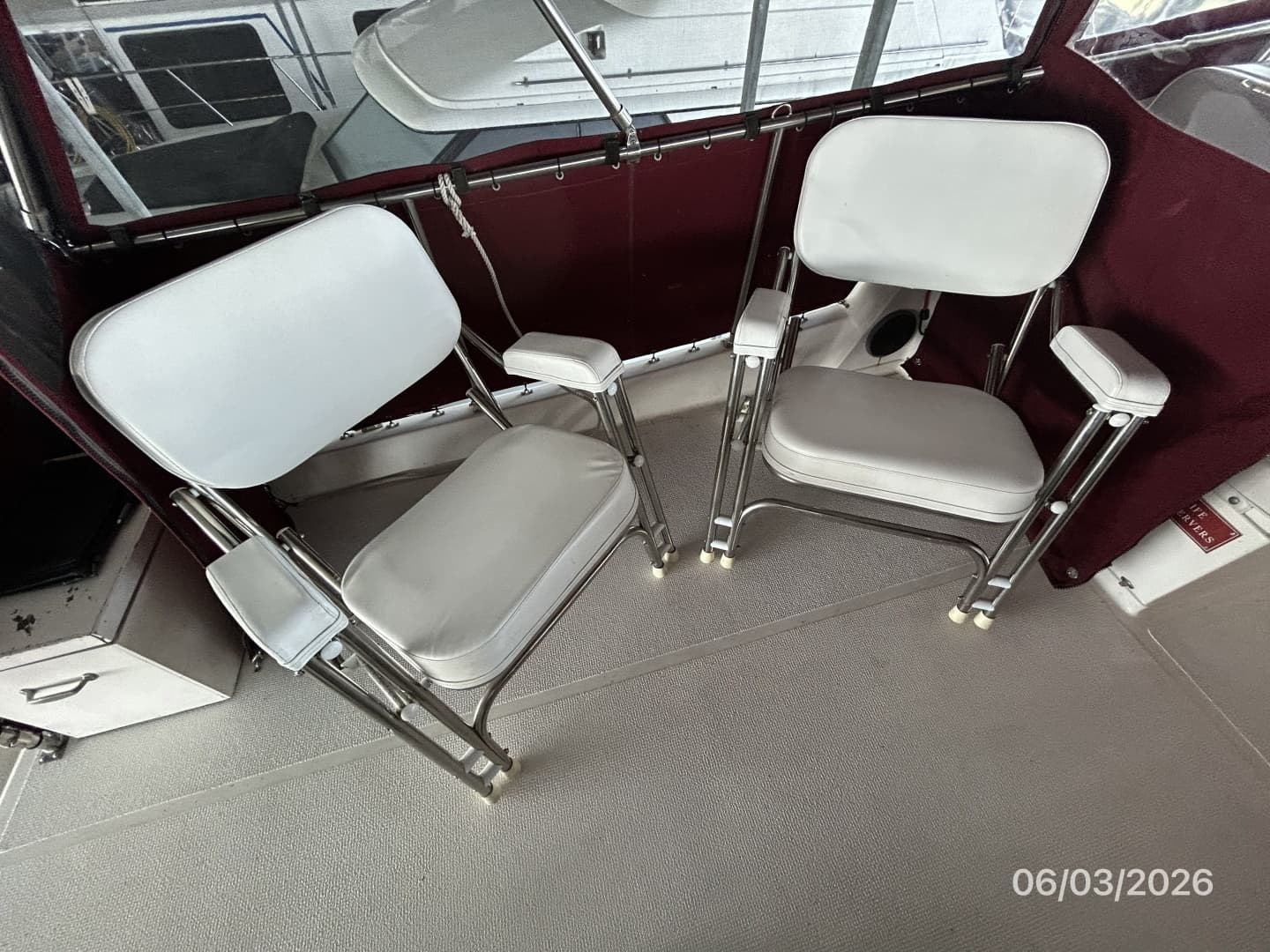46' Grand Banks flybridge port aft seating