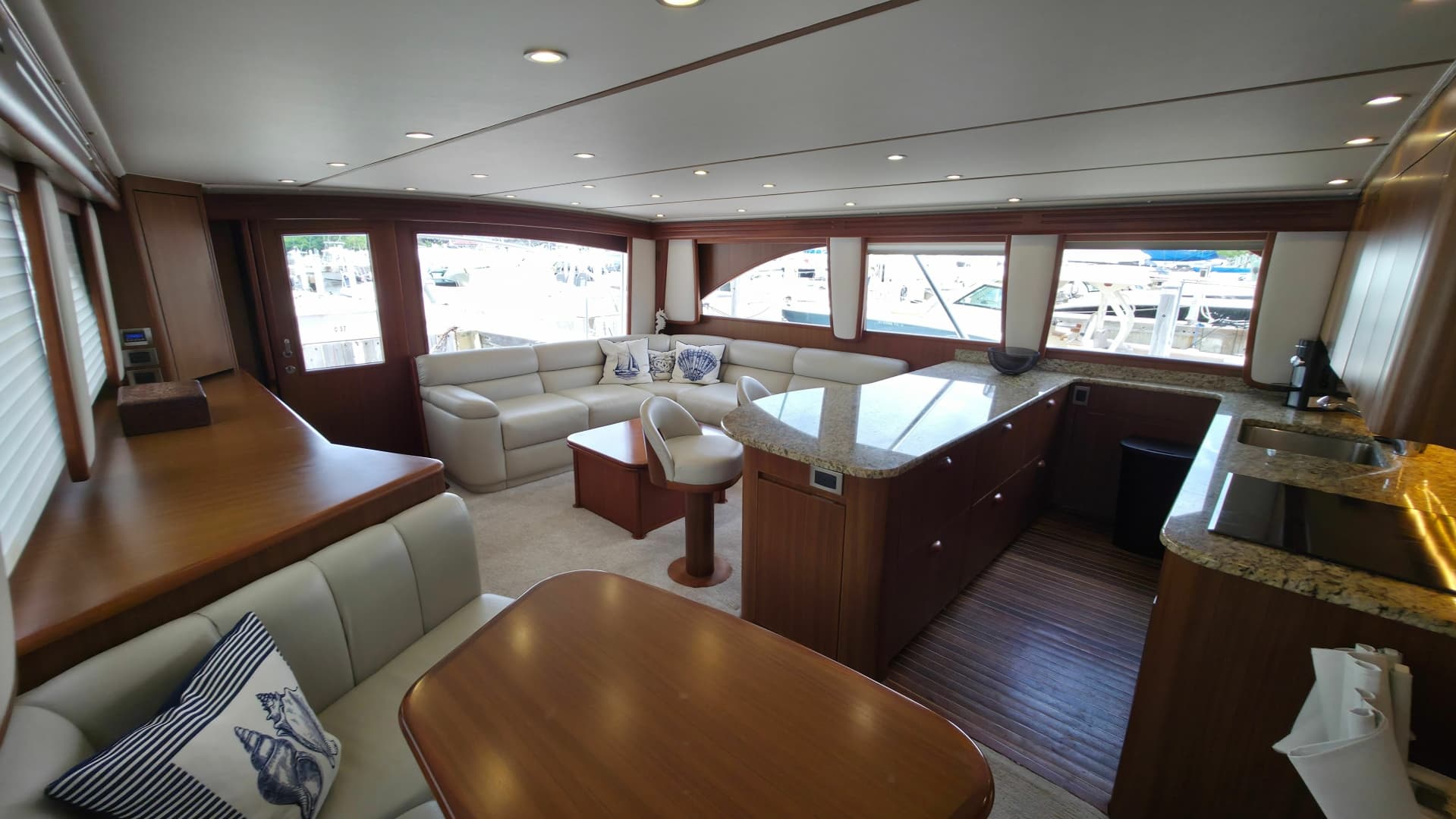 2010 Viking 64' Sportfish Convertible