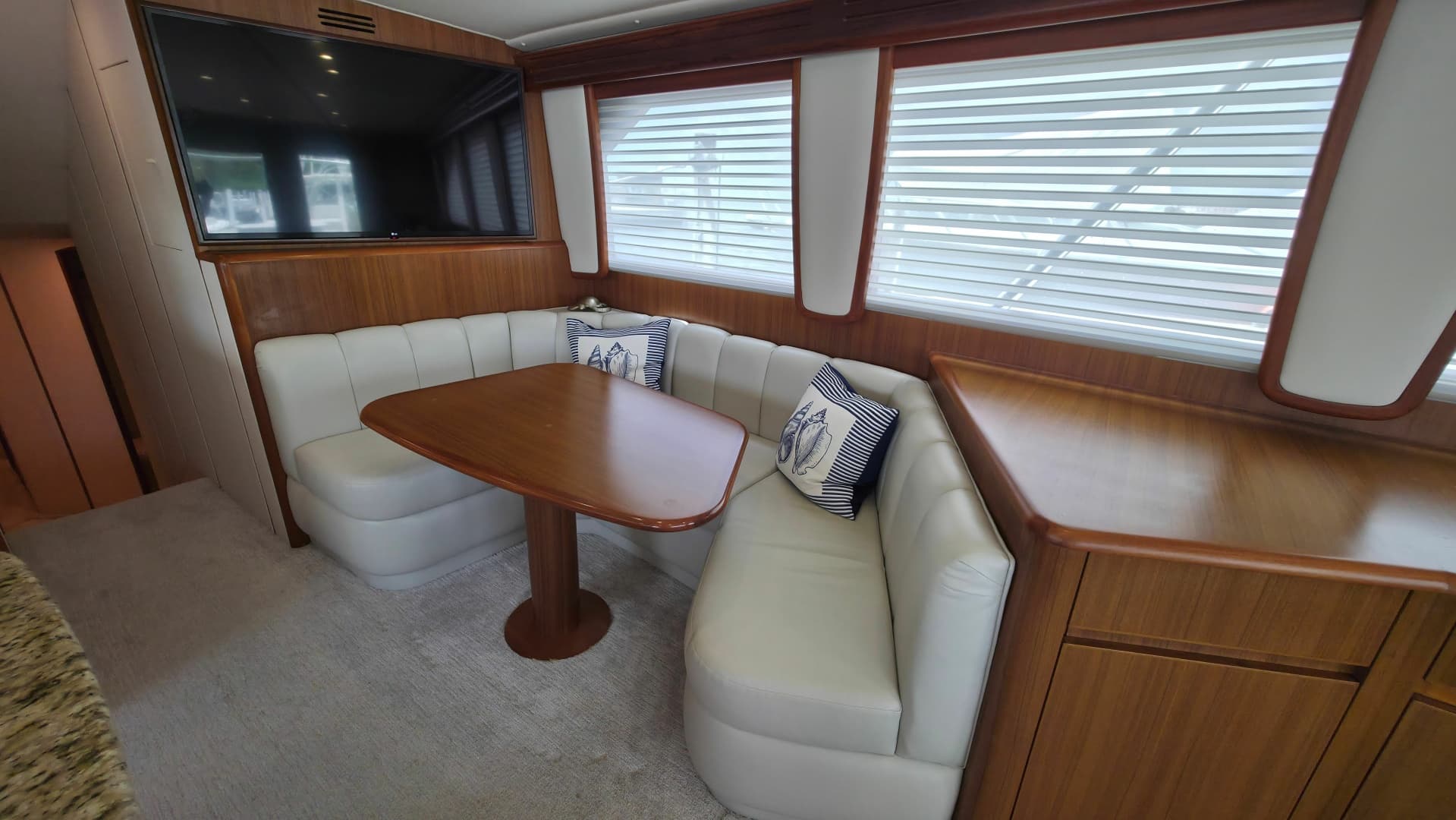 2010 Viking 64' Sportfish Convertible