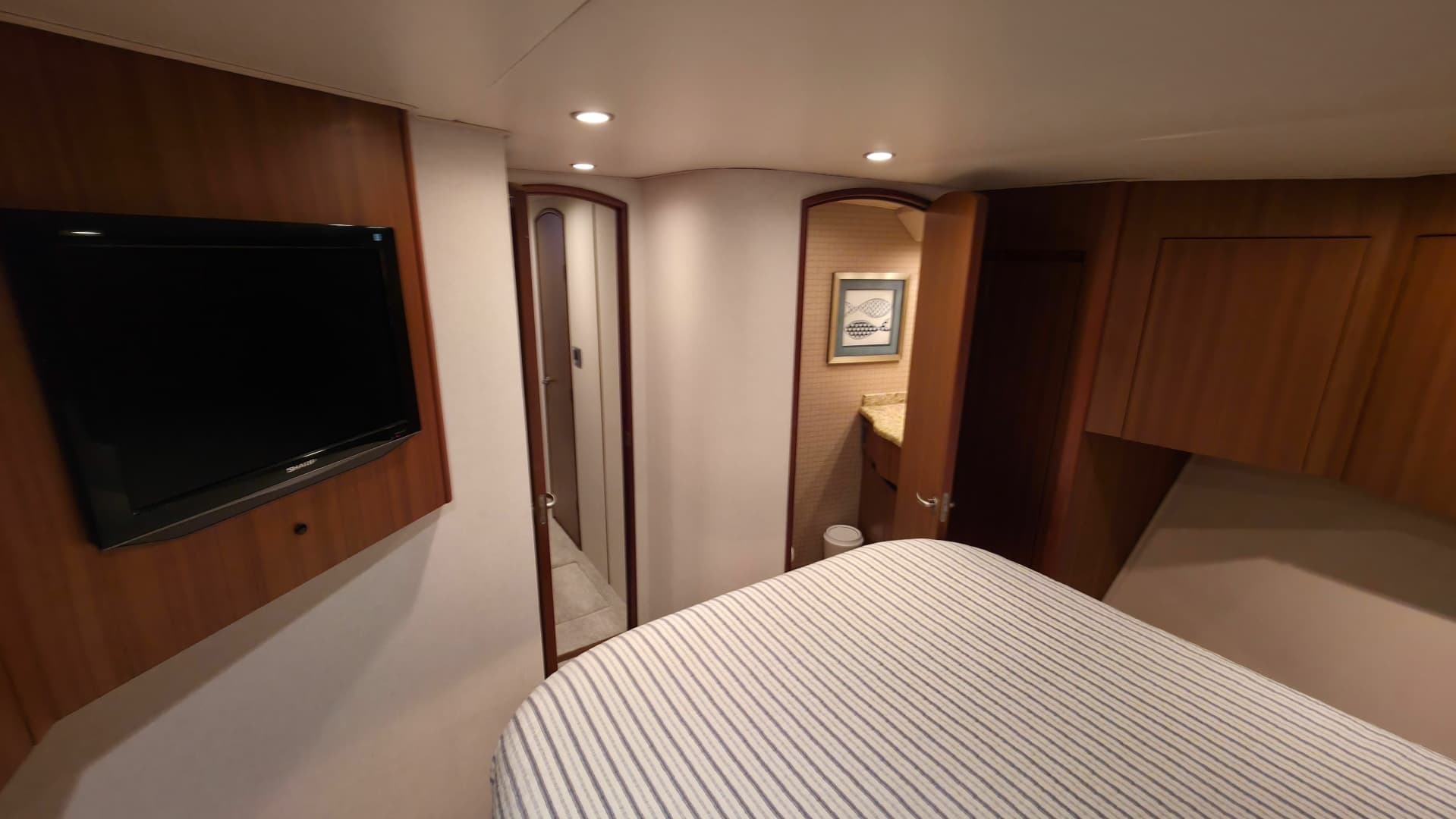 2010 Viking 64' Sportfish Convertible
