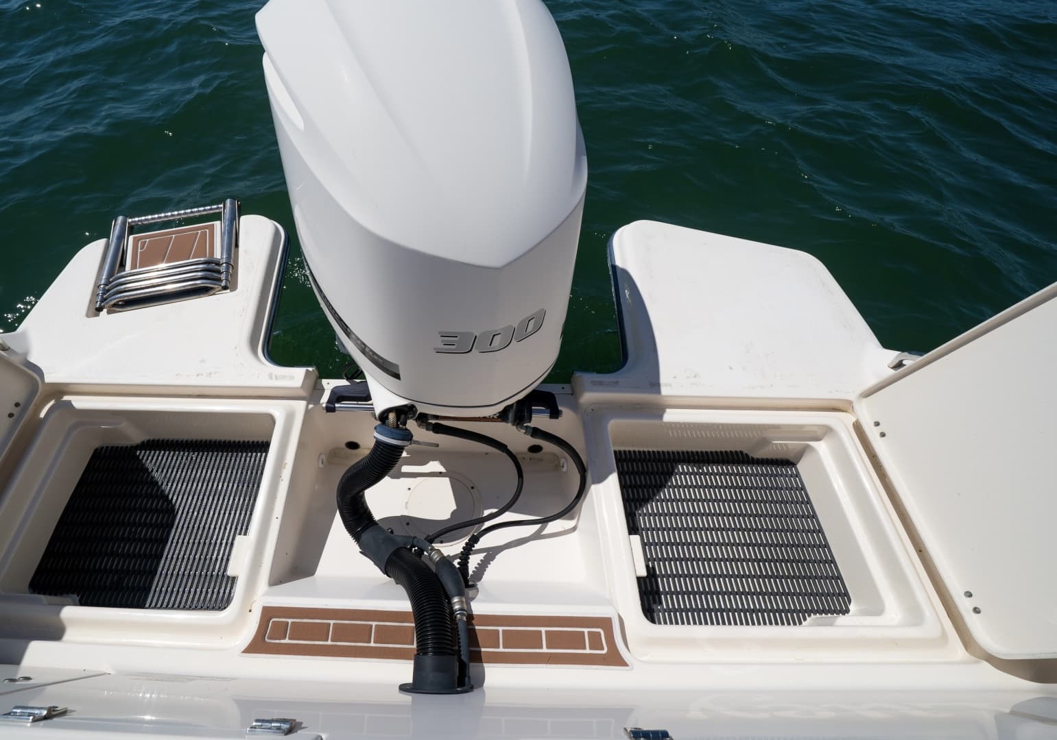2017 Grady-White 235 Freedom