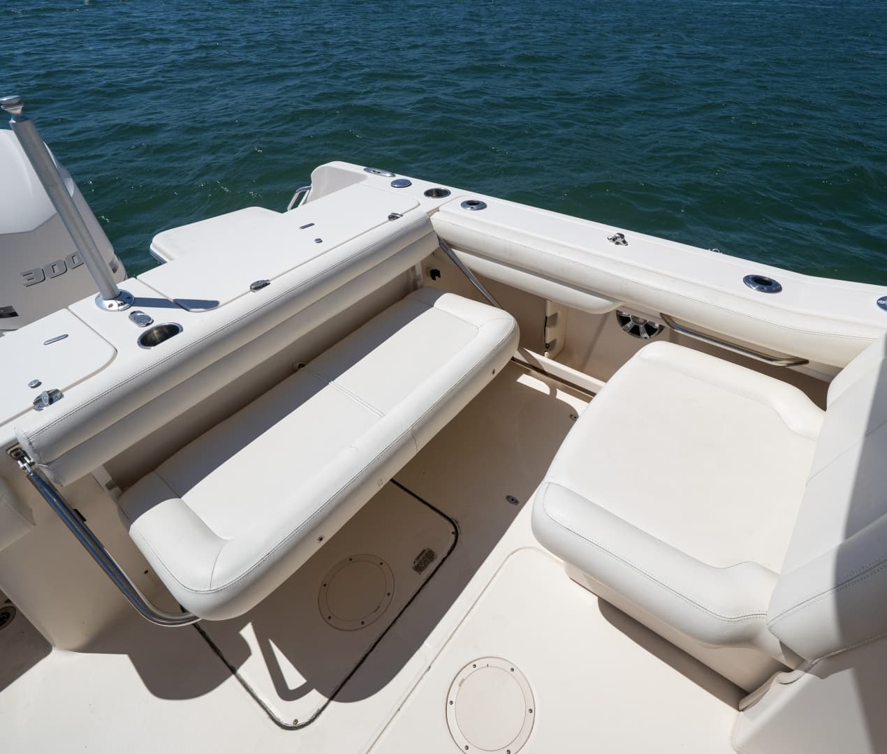 2017 Grady-White 235 Freedom