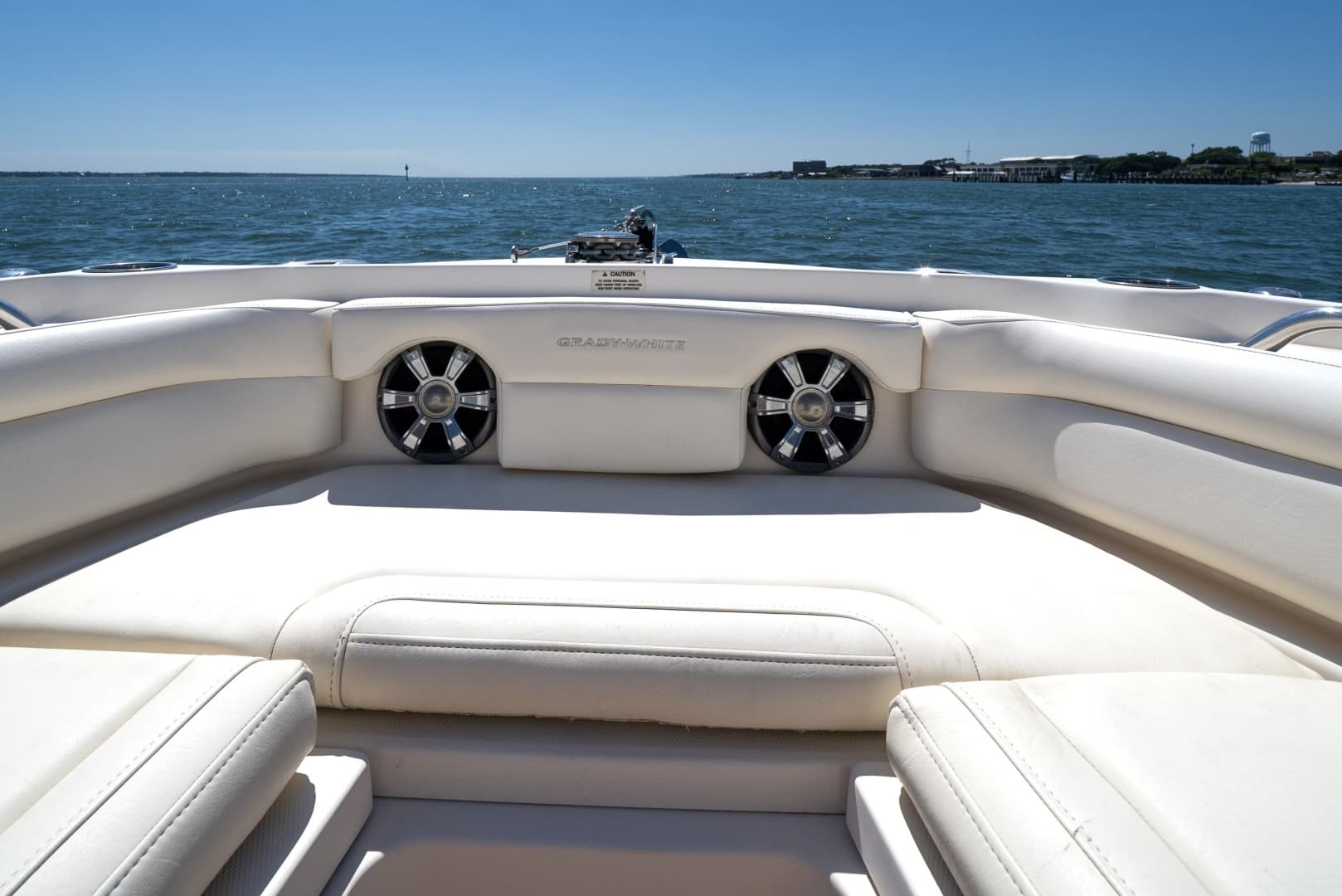 2017 Grady-White 235 Freedom