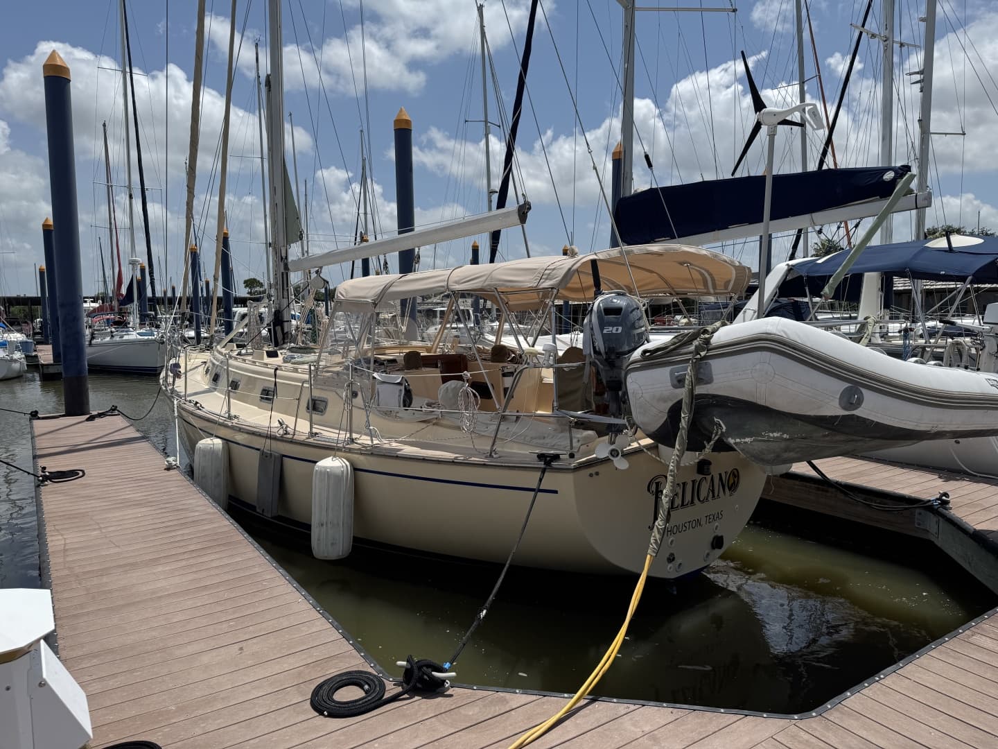 1992 Island Packet 44