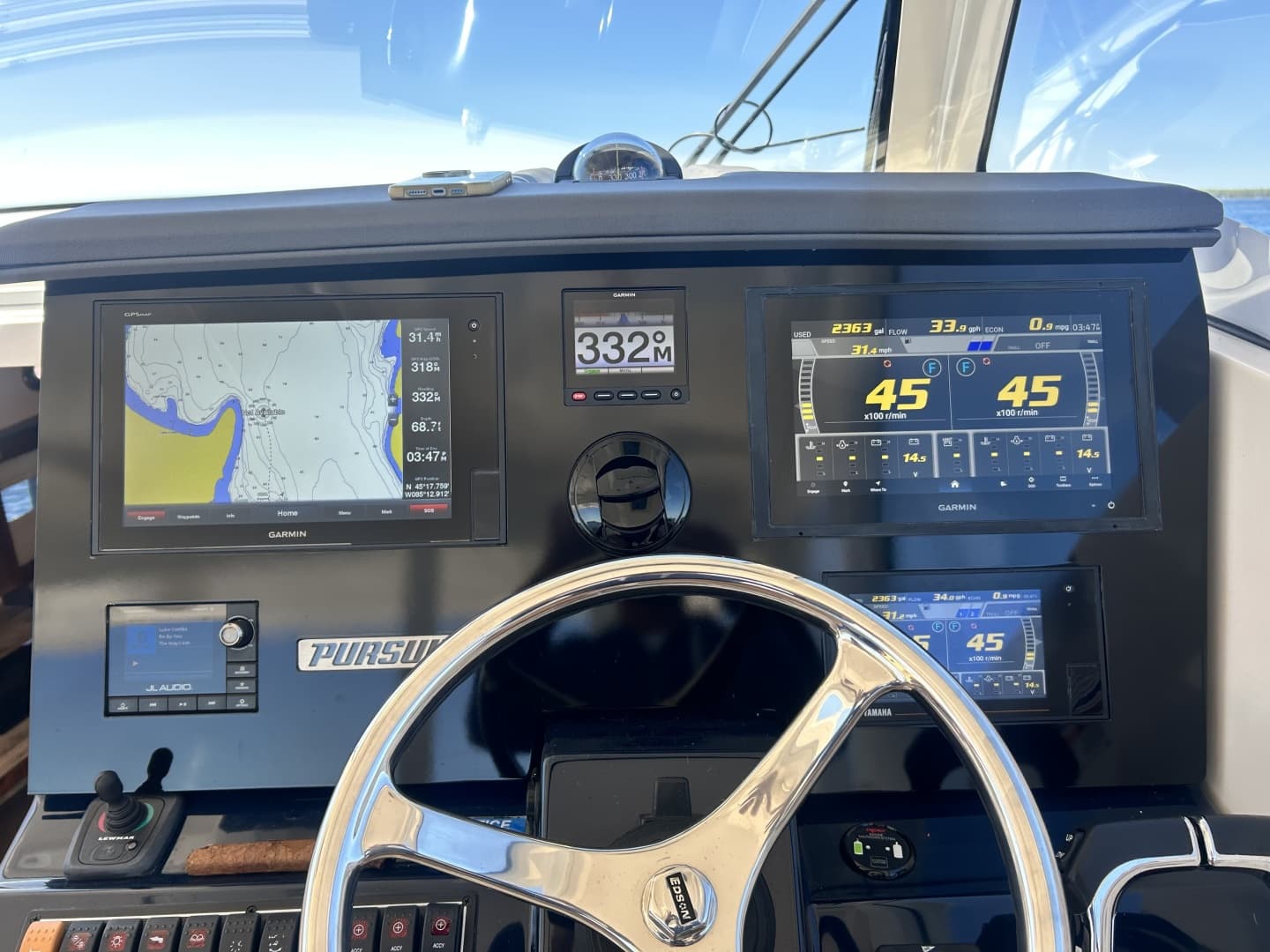 2018 Pursuit OS 355 Offshore