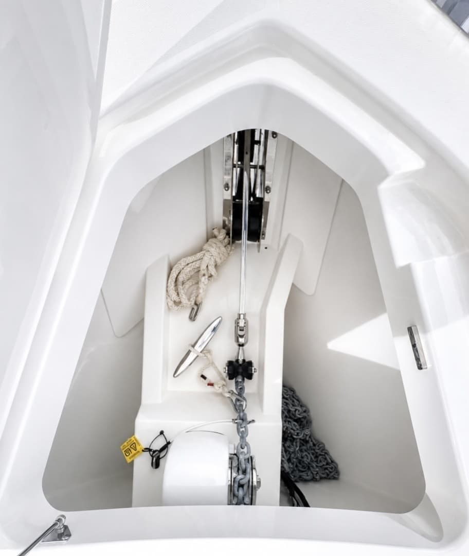 2023 Tiara Yachts 48 LS