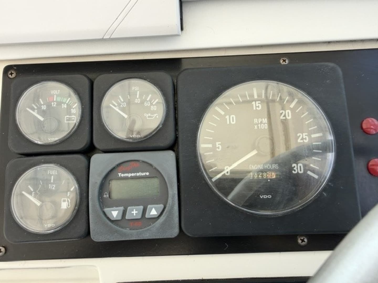 1996 Cabo 31 Express