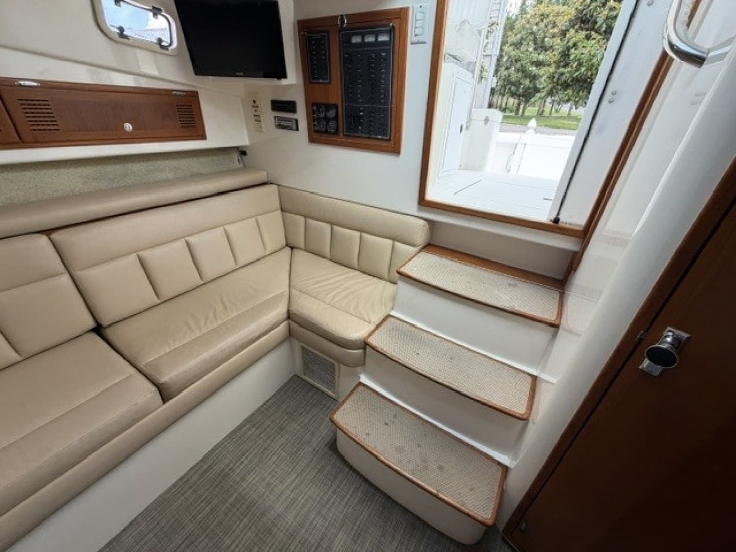 1996 Cabo 31 Express