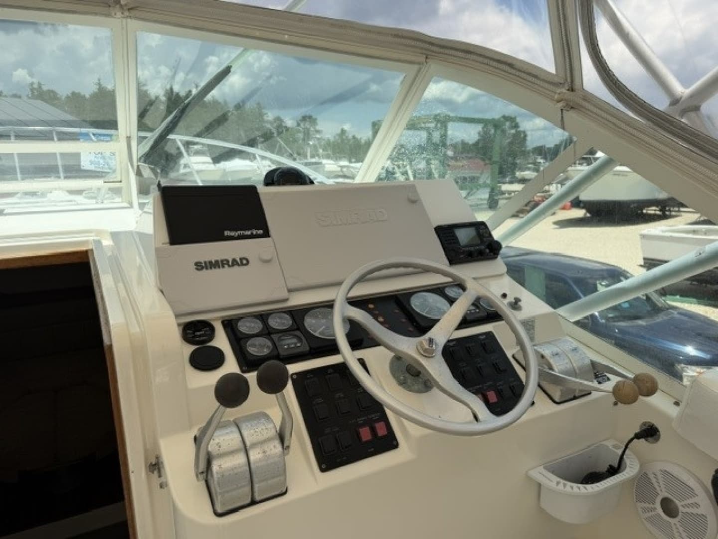 1996 Cabo 31 Express