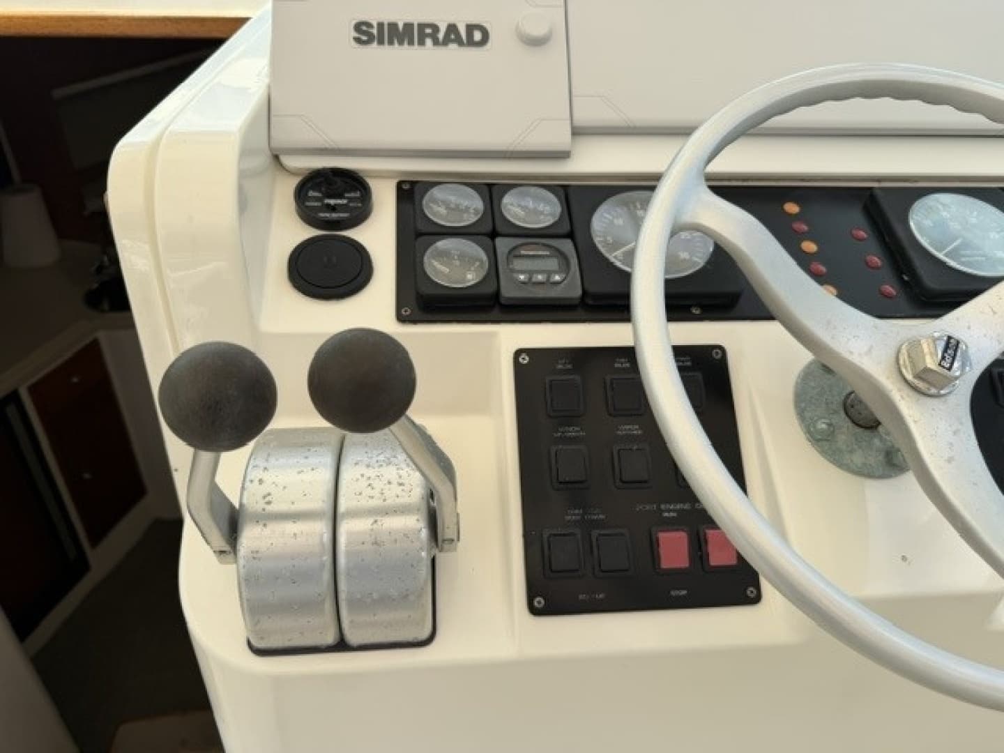 1996 Cabo 31 Express