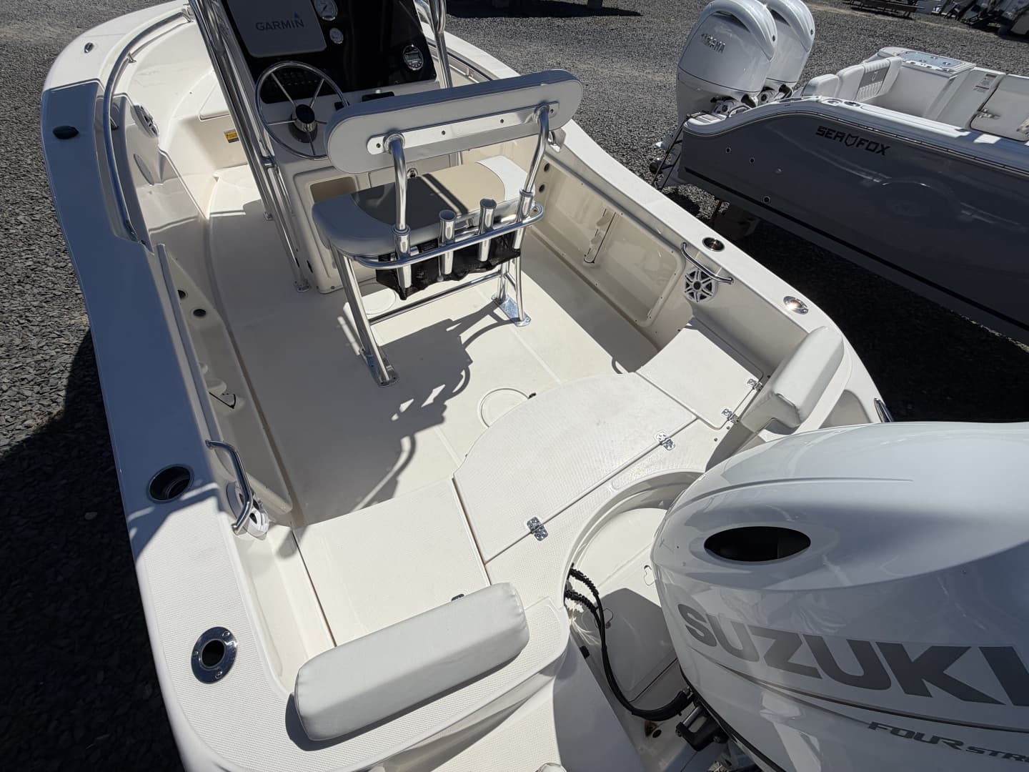 2023 Bulls Bay 200 Center Console