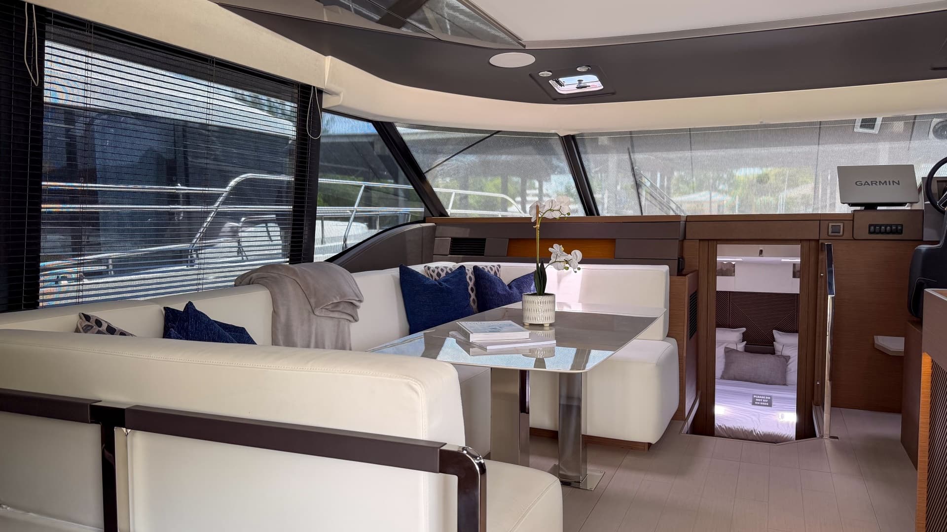 2025 Prestige M48