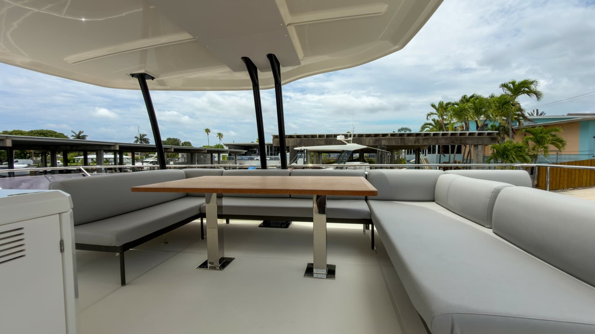 2025 Prestige M48