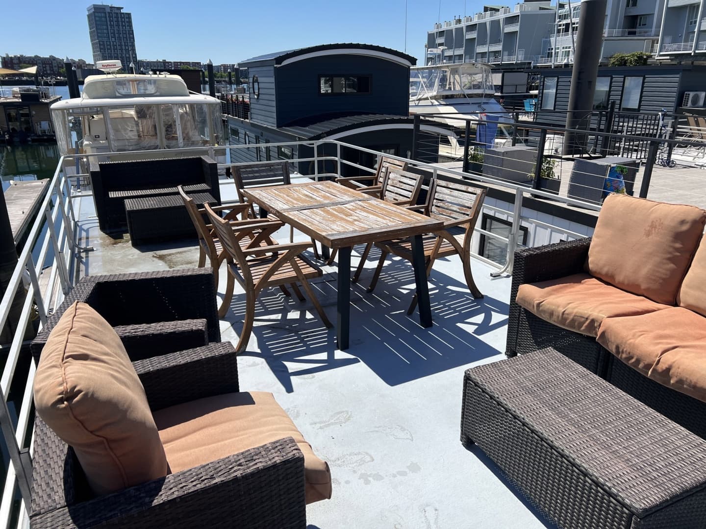 2019 Catamaran Cruisers Houseboat