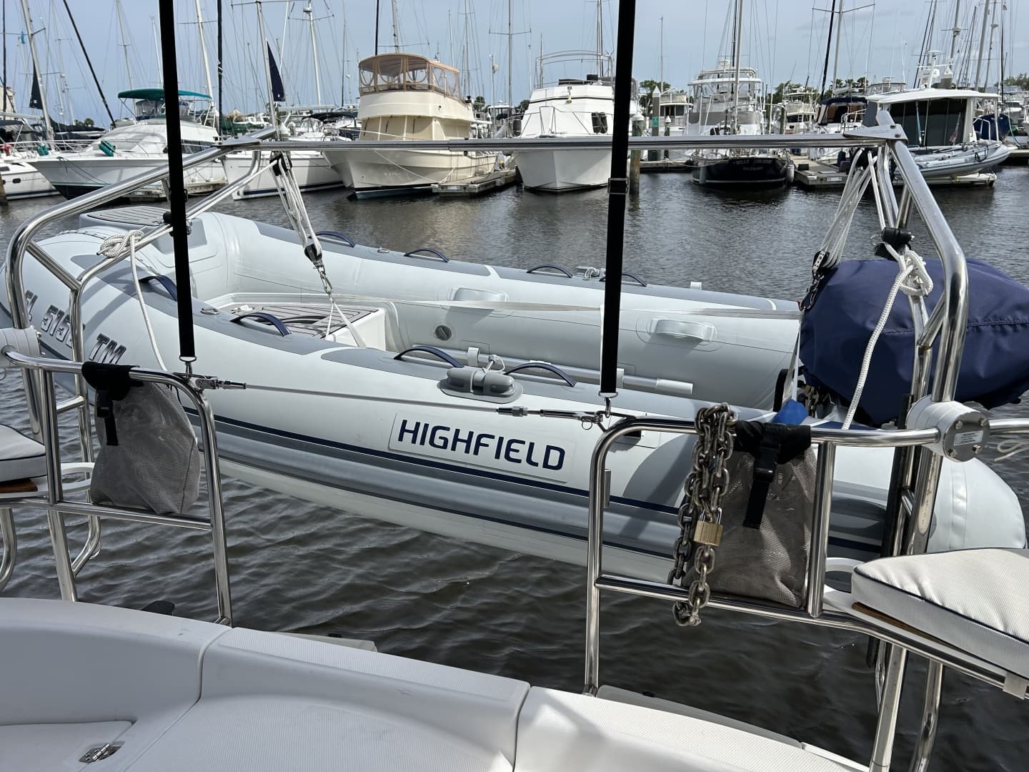 1999 Hunter 380