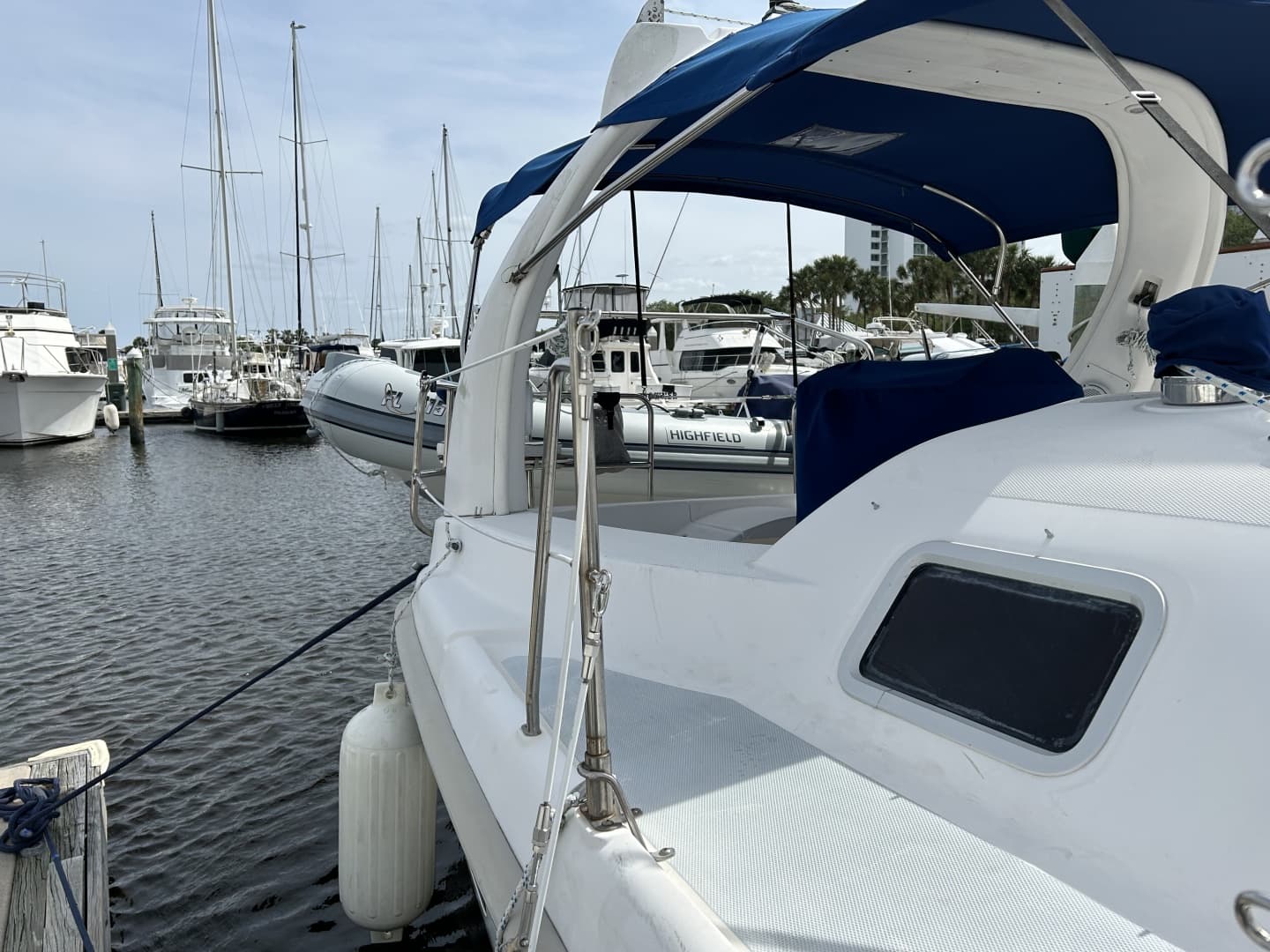 1999 Hunter 380