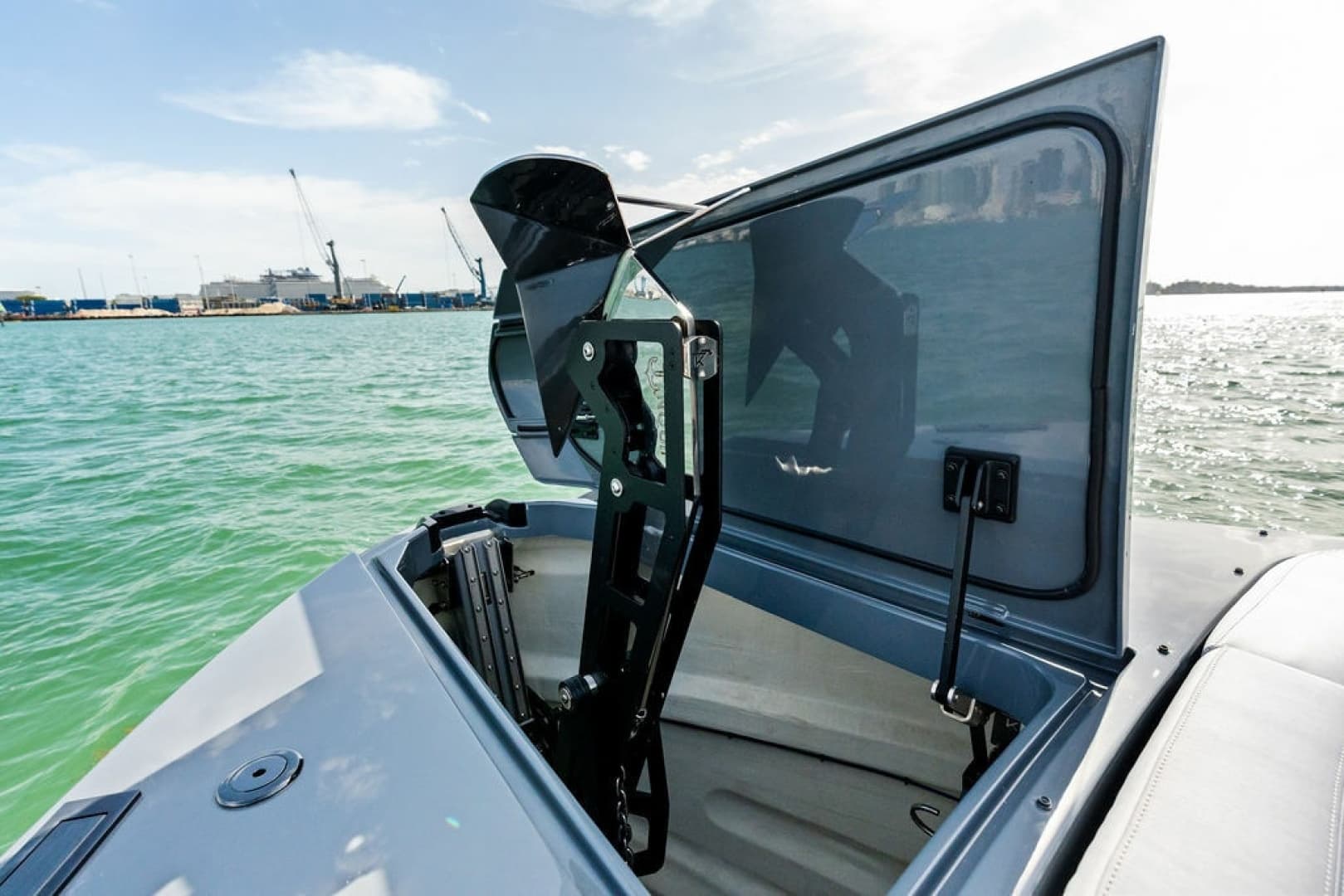 2024 Vanquish Yachts VQ55