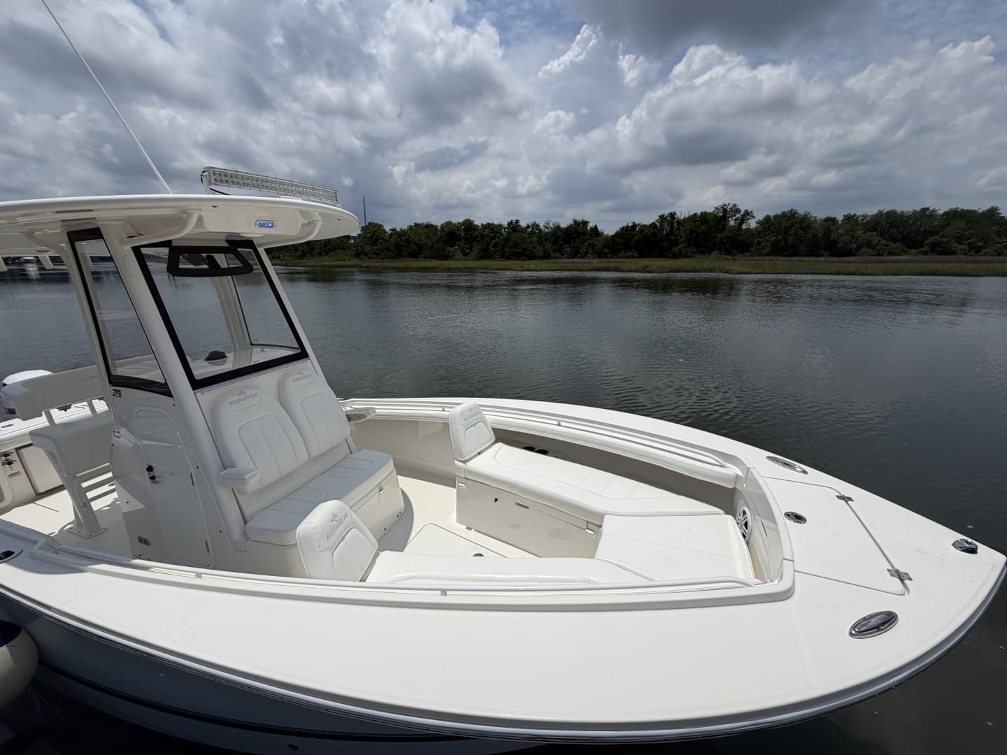 2022 Regulator 23