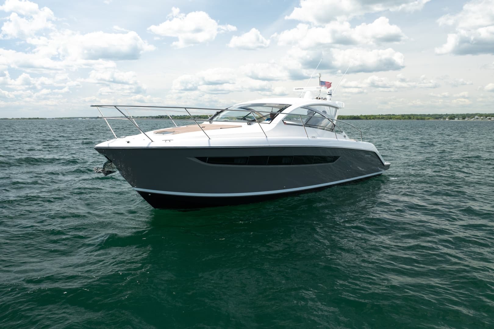 2015 Pursuit 365i SC