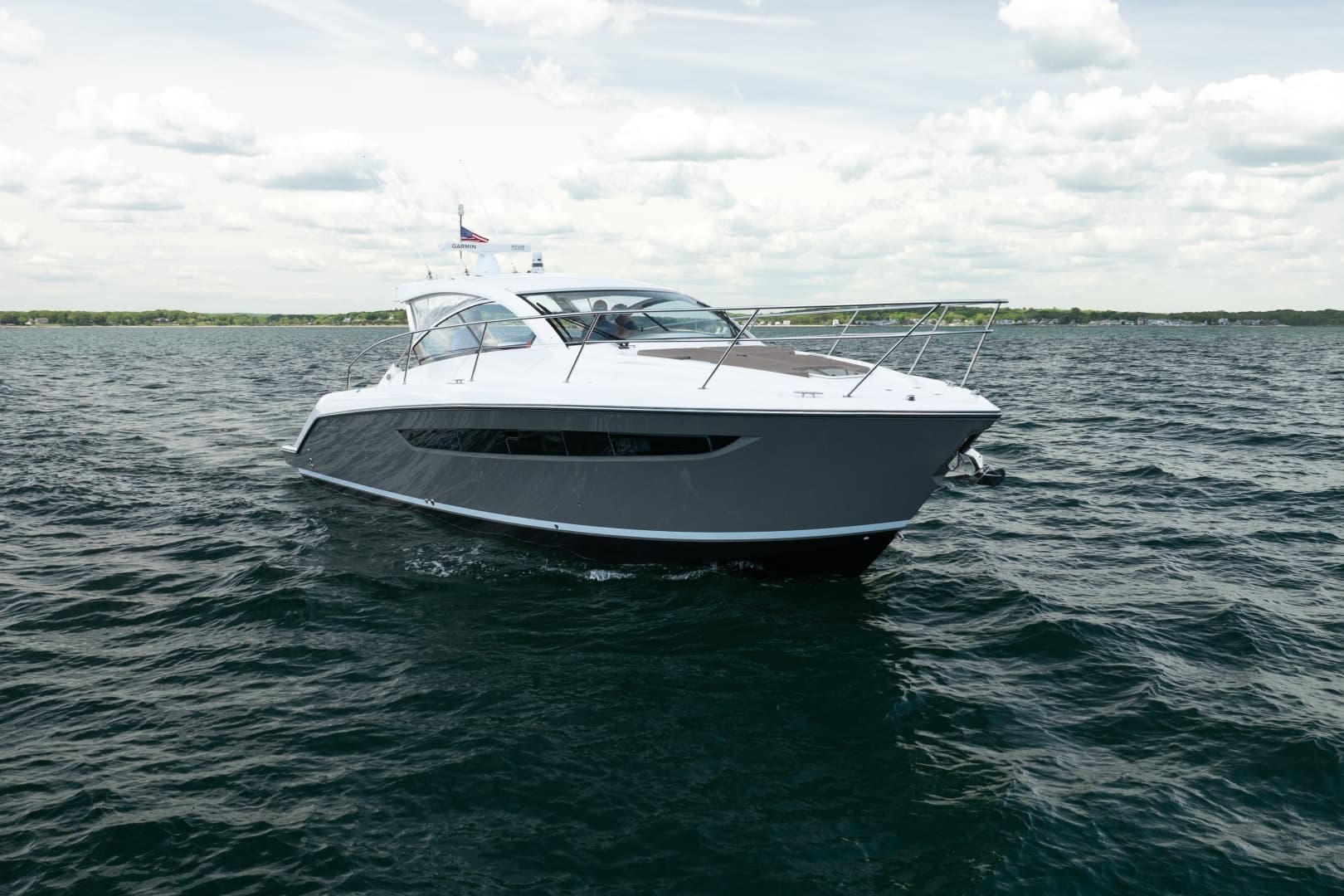2015 Pursuit 365i SC