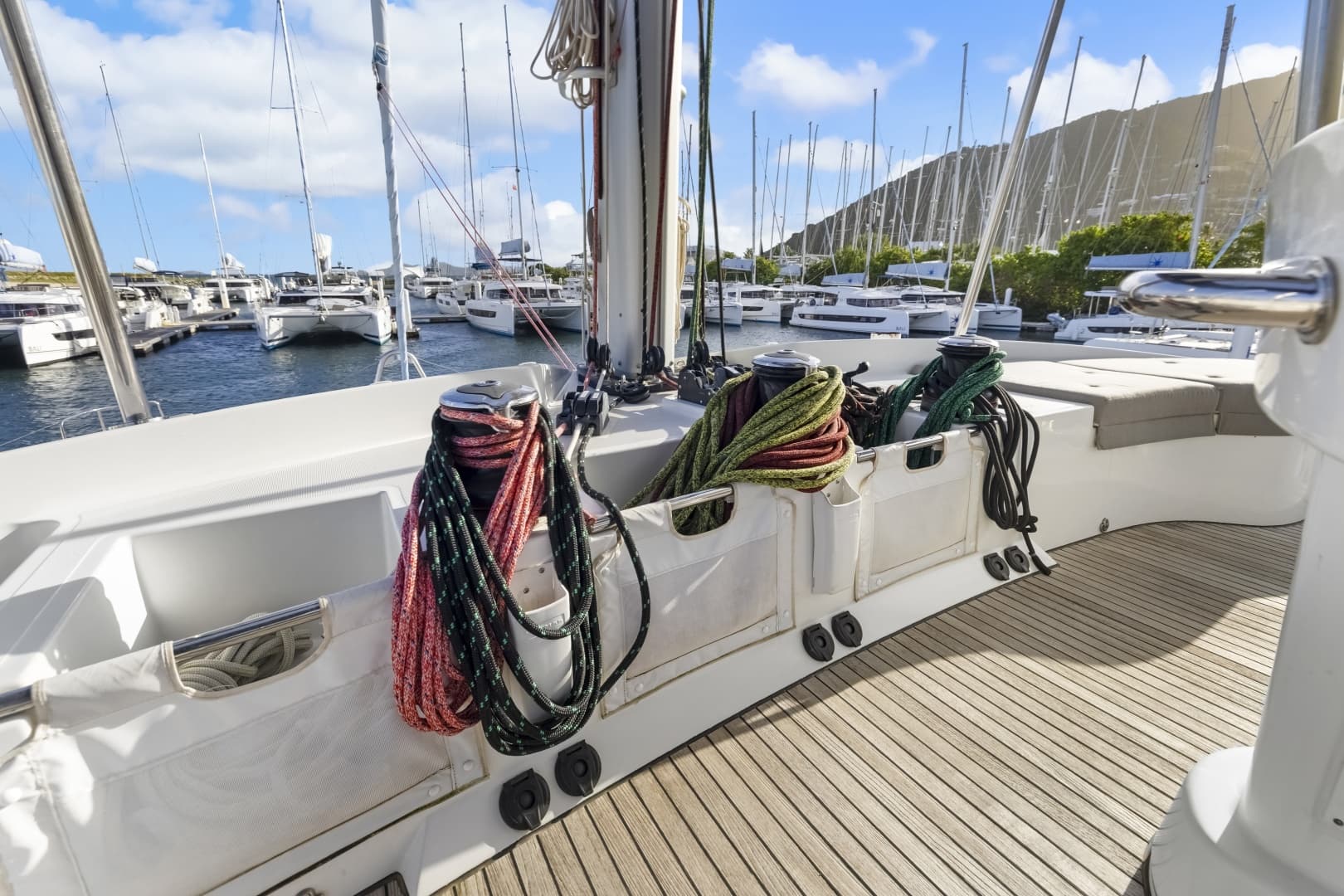 2022 Lagoon 52F