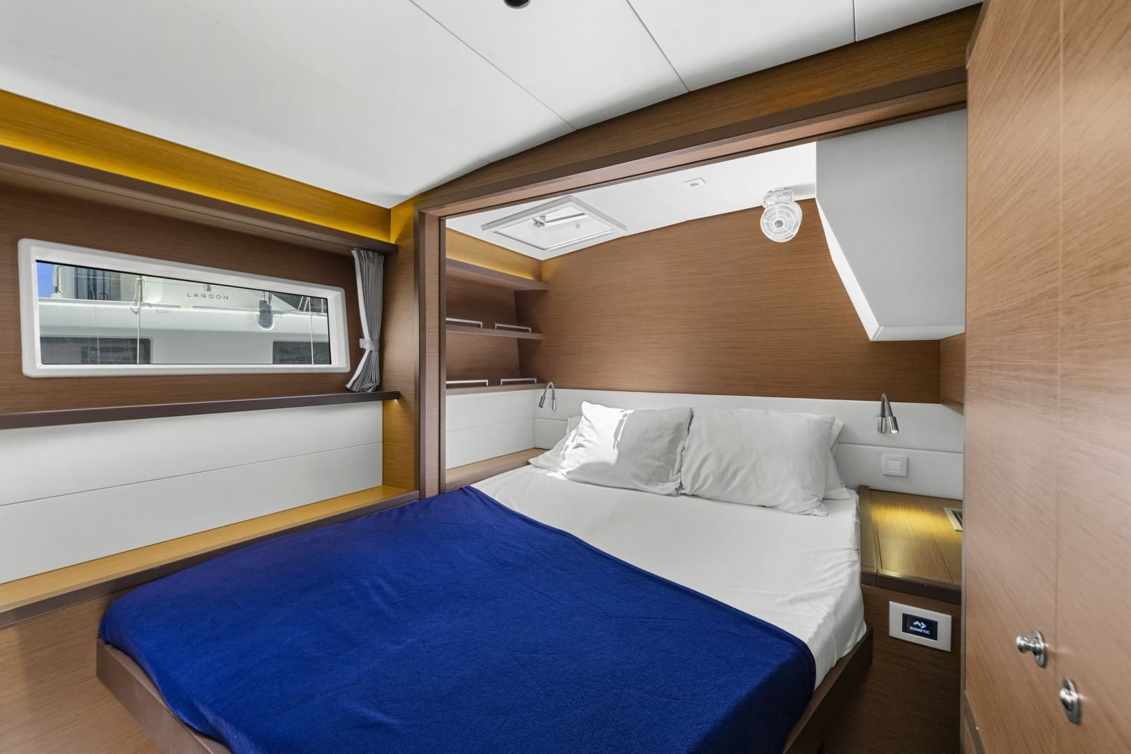 2022 Lagoon 52F
