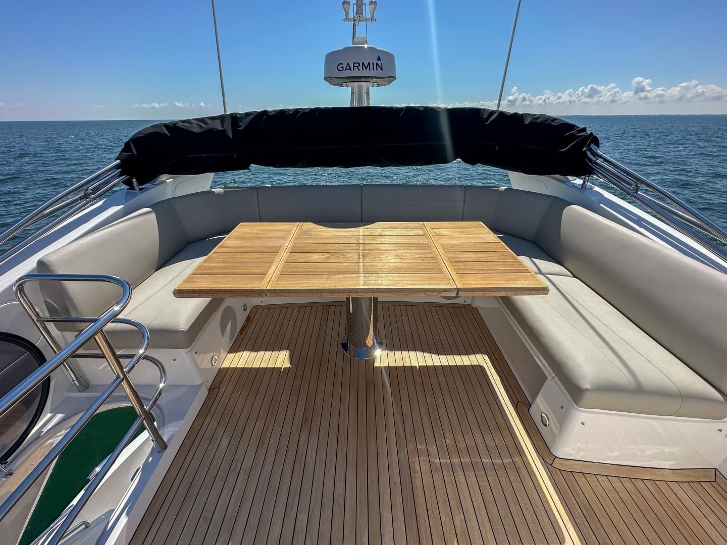2024 Sunseeker 55 Manhattan