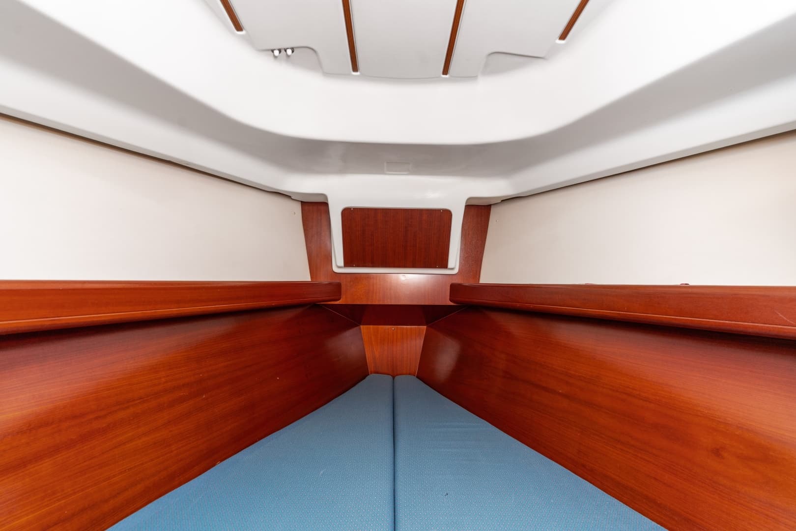 2001 Beneteau 