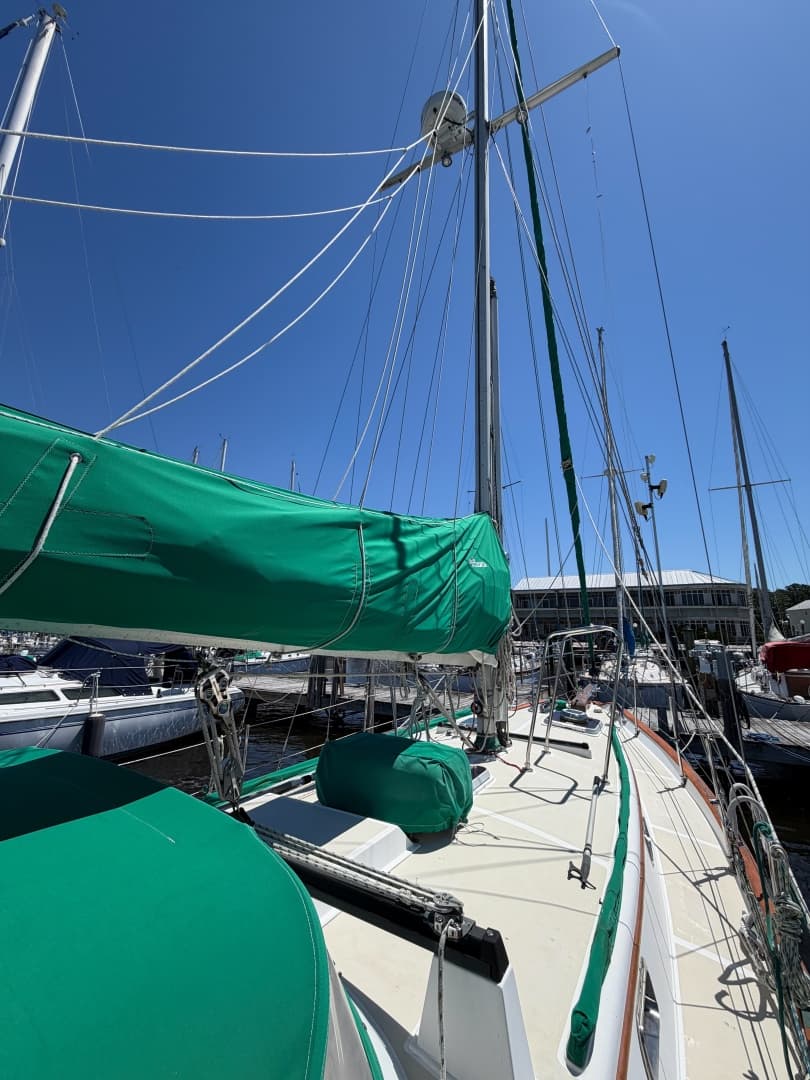 1989 Cabo Rico 34