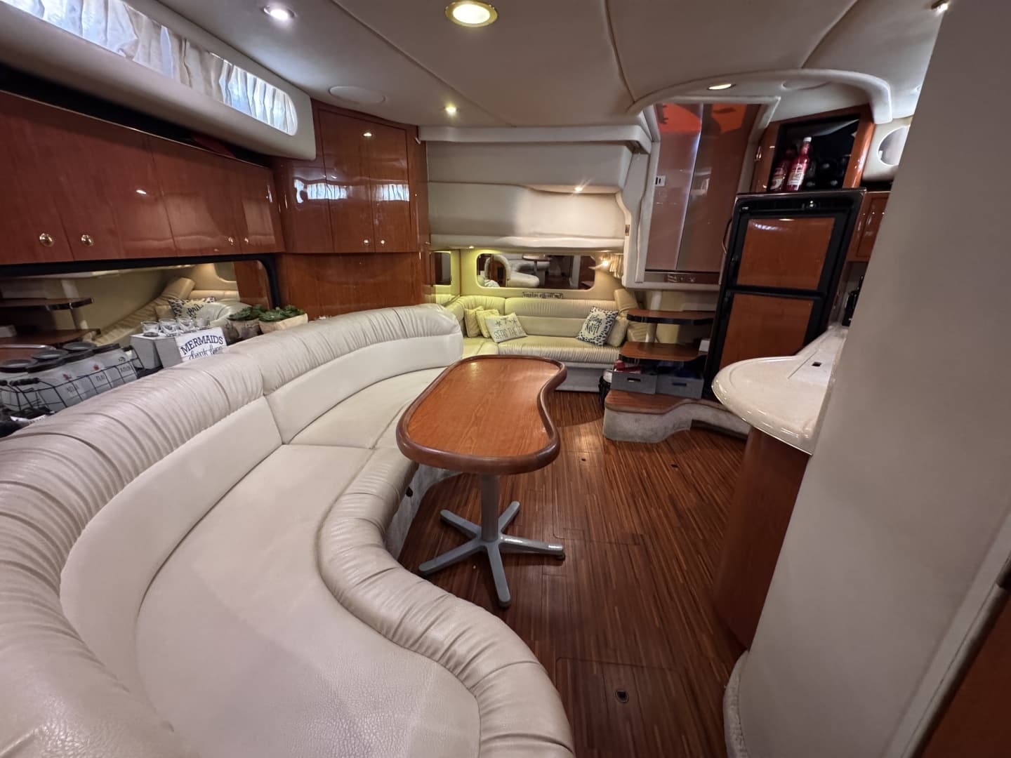 1999 Sea Ray 38 Sundancer